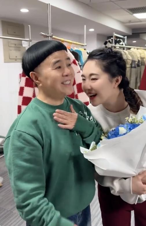 金龜子女兒因孩子斷奶崩潰大哭