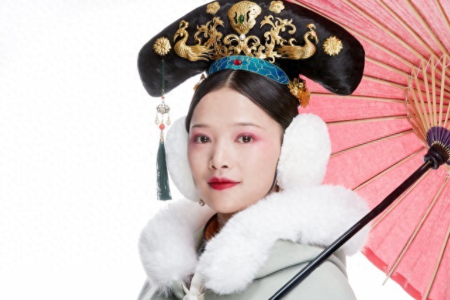 蔣欣歪嘴拍完華妃后改不回來了