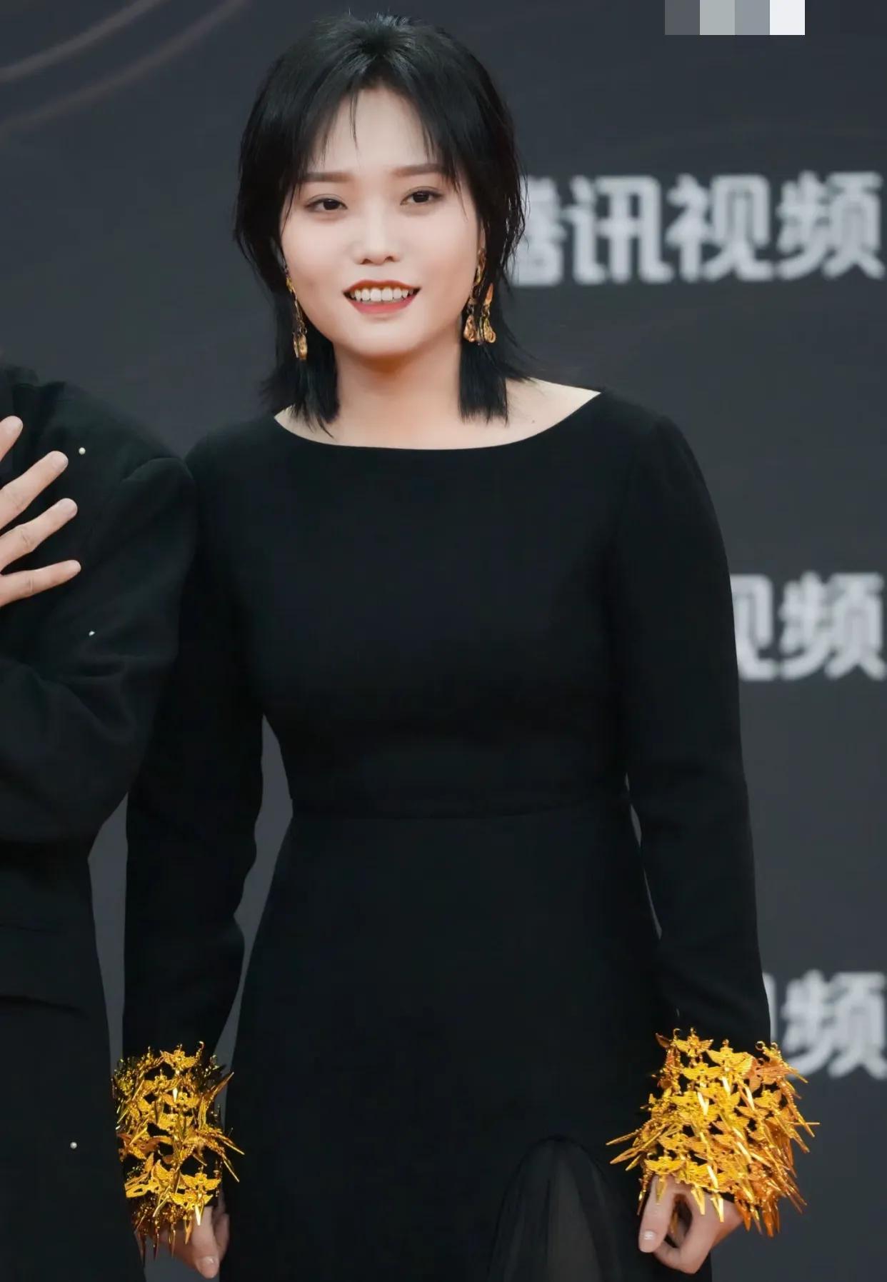 李雪琴瘦了好多