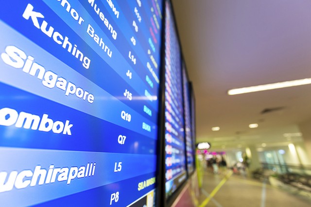 頭等艙乘客登機牌被撕 麗江機場道歉