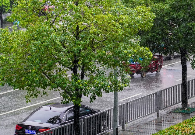 元宵節南北雨雪打燈