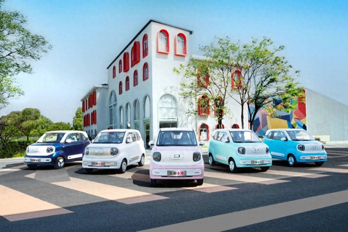 五好萌寵再進化 奔騰小馬雙車齊發開啟智能出行新時代