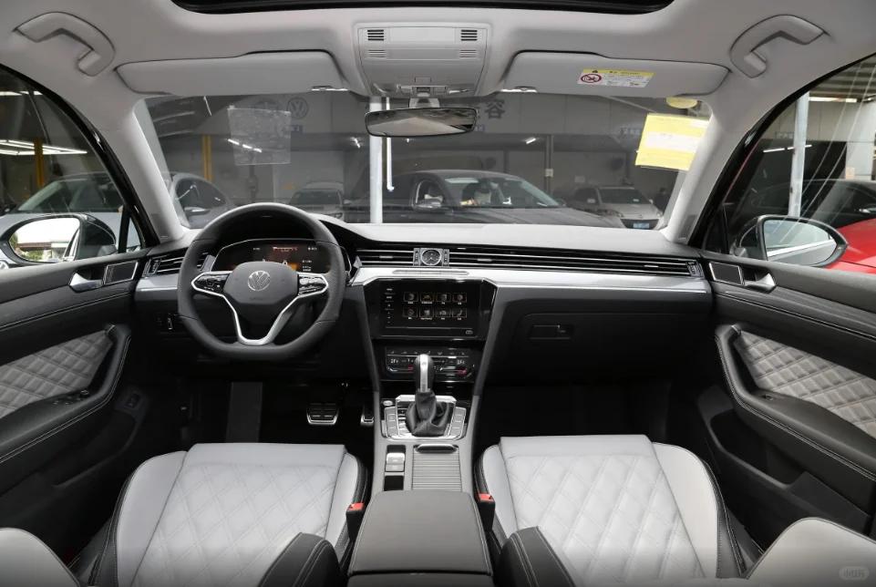 探店邁騰眾享款 280TSI 豪華型:大空間帶來大享受?
