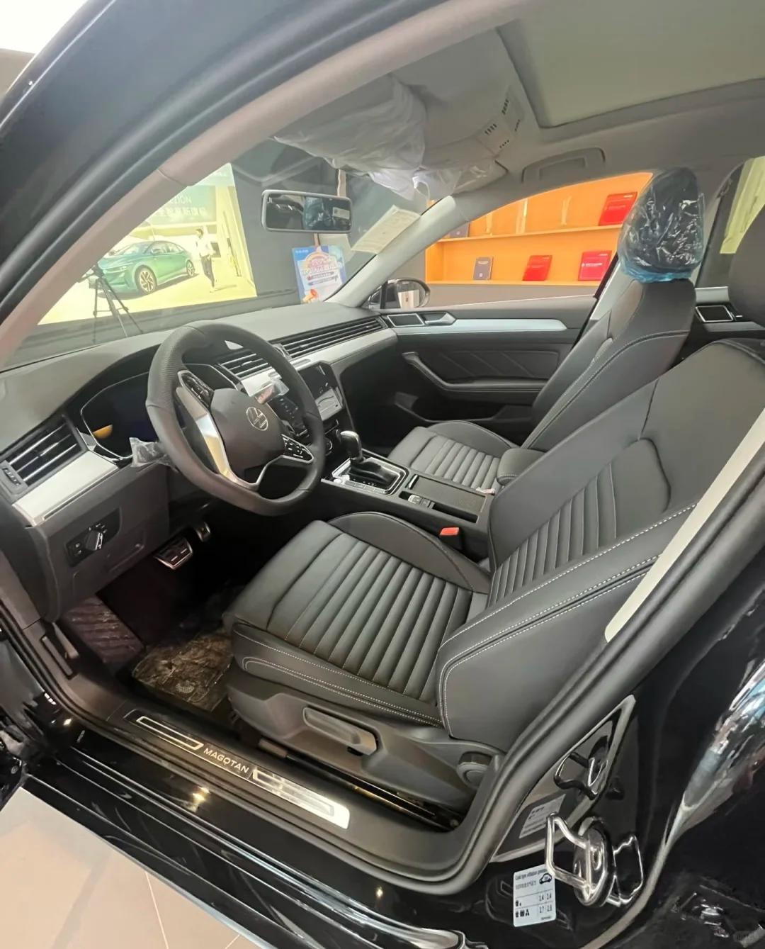 探店邁騰眾享款 280TSI 豪華型:大空間帶來大享受?