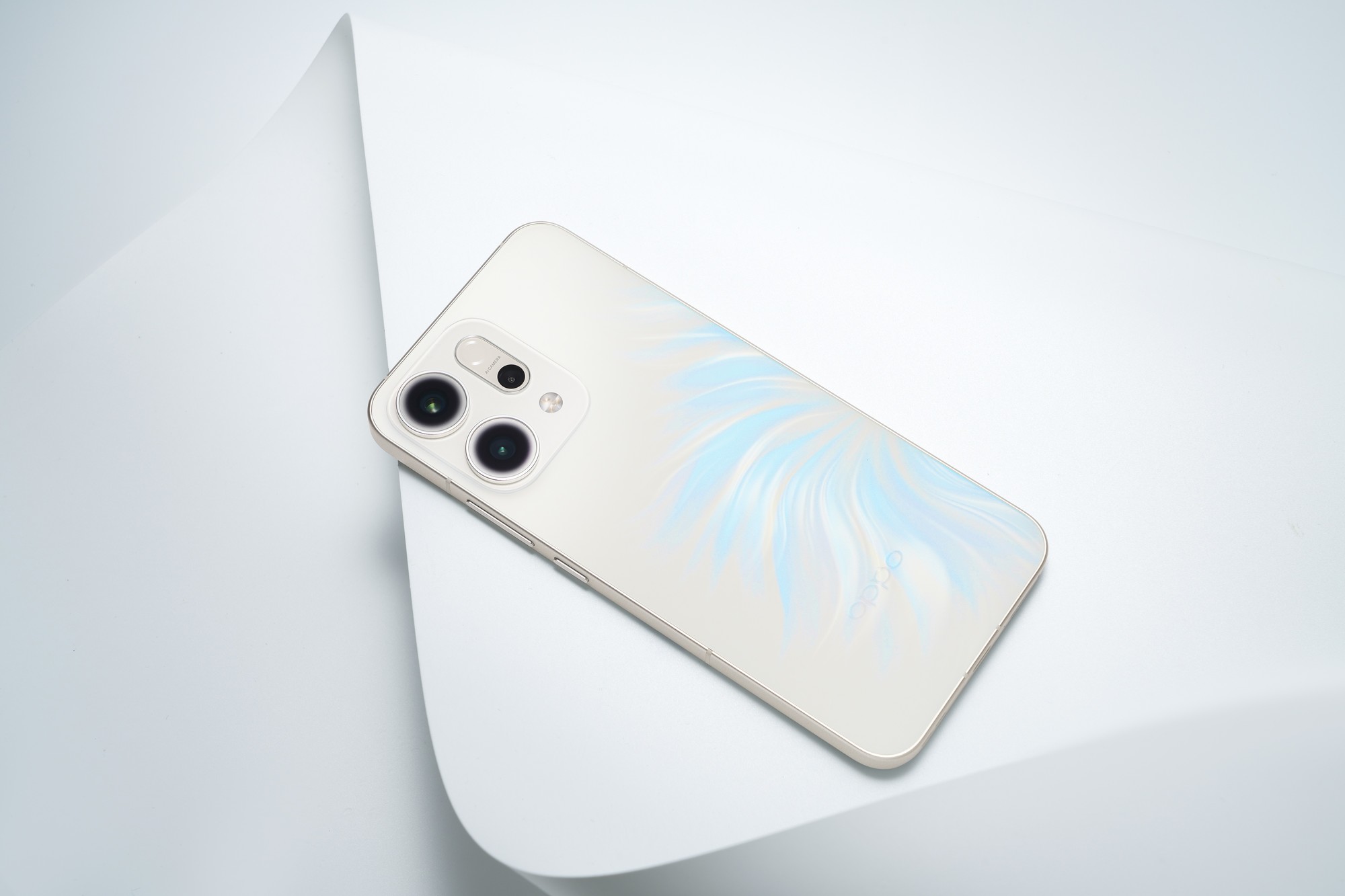 OPPO Reno14系列值不值?看完這五點再說