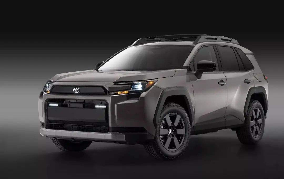 全新豐田RAV4發(fā)布:看起來更加硬朗,老牌選手還有多少吸引力?