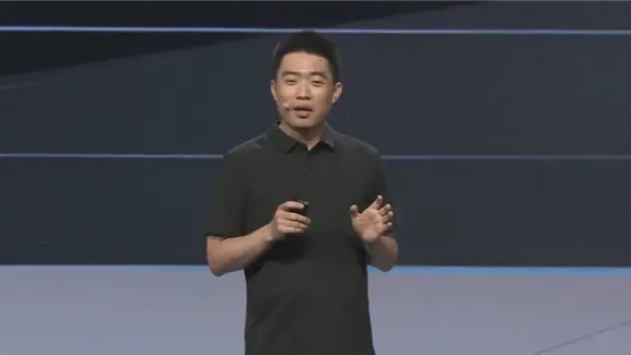 李想：去年MEGA遭遇汽車史上最大抹黑事件 但我們沒任何抱怨